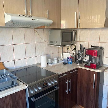אורדאה Apartament Regim Hotelier מראה חיצוני תמונה