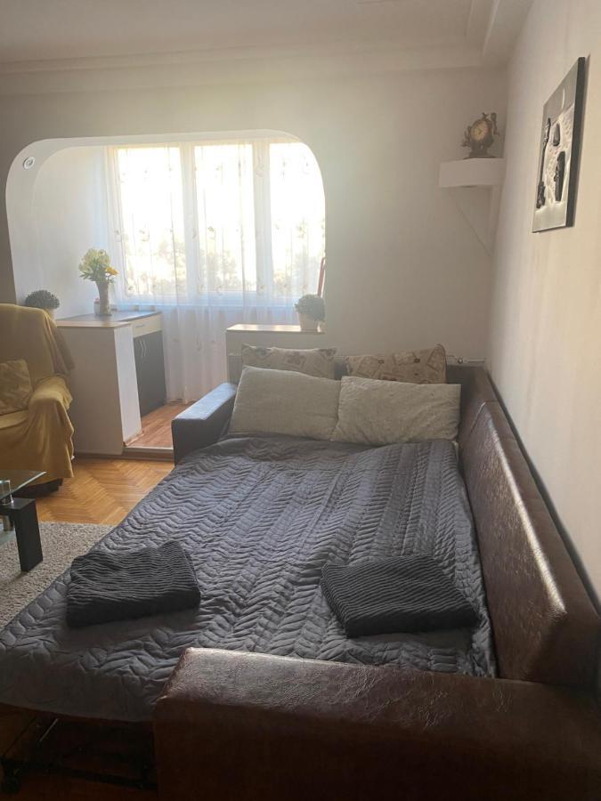 אורדאה Apartament Regim Hotelier מראה חיצוני תמונה